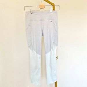 A&F 3 pockets legging